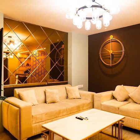 Hotel Silkhouse Premier Danapur Buitenkant foto