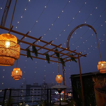 Hotel Silkhouse Premier Danapur Buitenkant foto