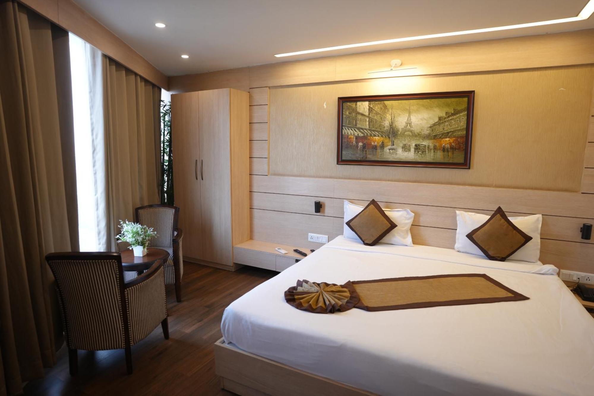 Hotel Silkhouse Premier Danapur Buitenkant foto