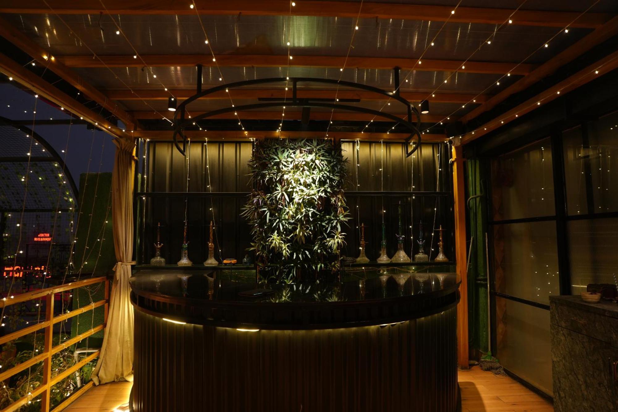 Hotel Silkhouse Premier Danapur Buitenkant foto